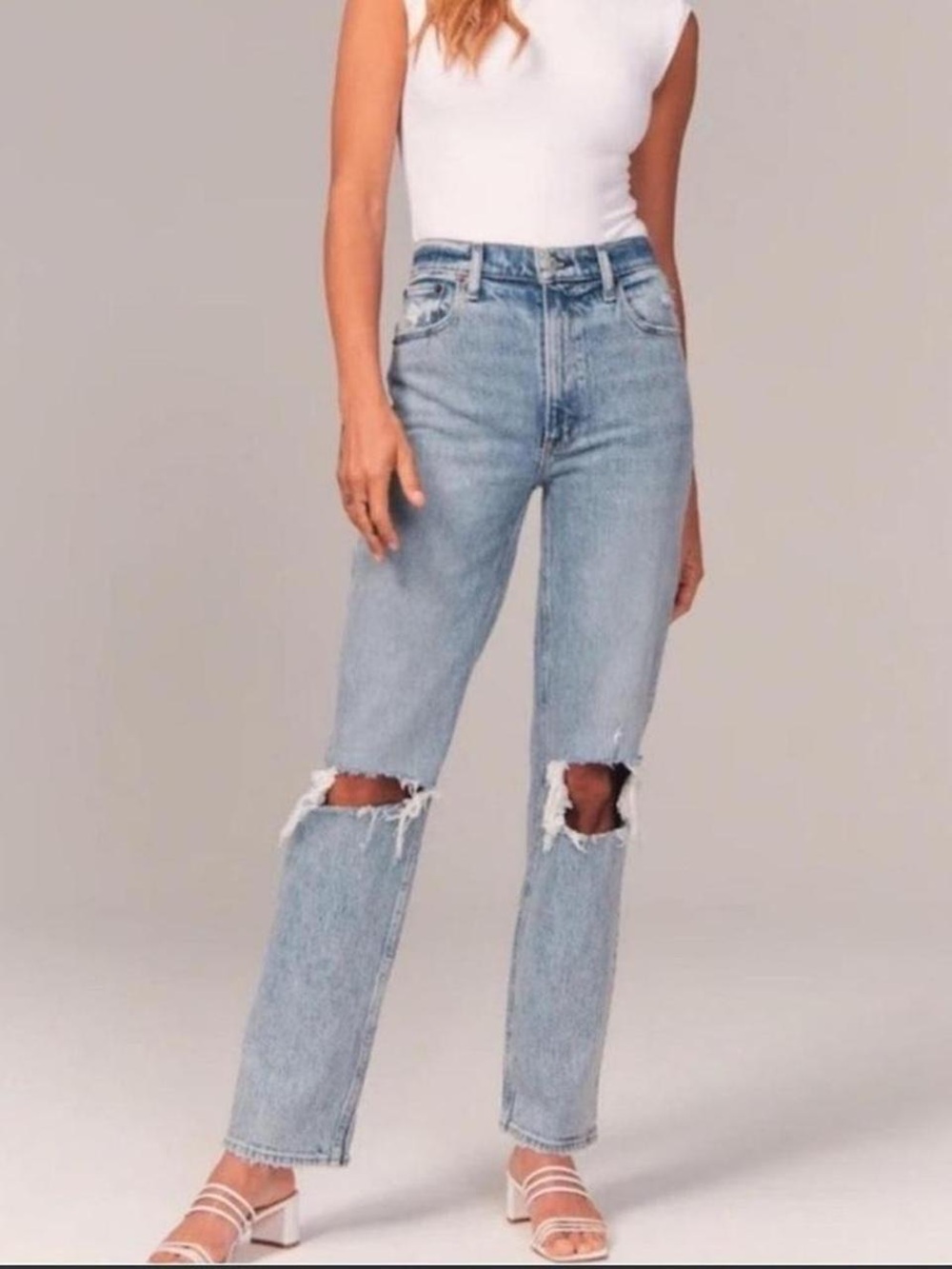 Abercrombie & Fitch The 90’s Straight Ultra High Rise Jean 24 SHORT
